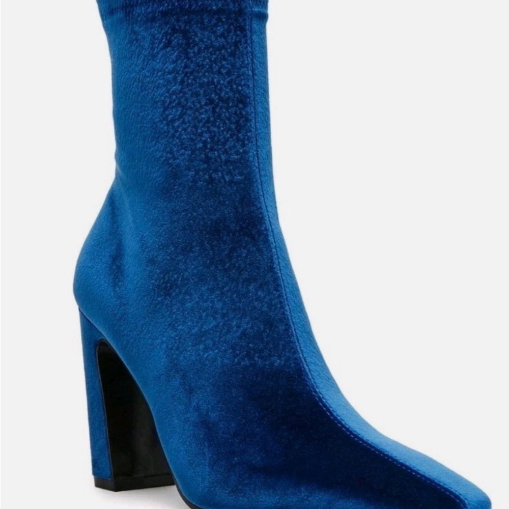 Steve Madden Royal Blue Velvet Heeled Boots